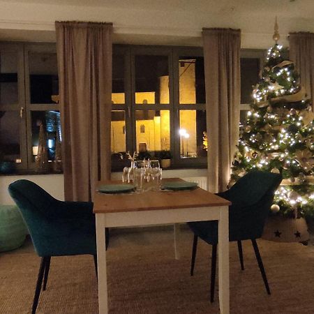 Gite A L'Ombre Du Clocher Avec Jacuzzi Et Sauna Privatifs Celles  Bagian luar foto